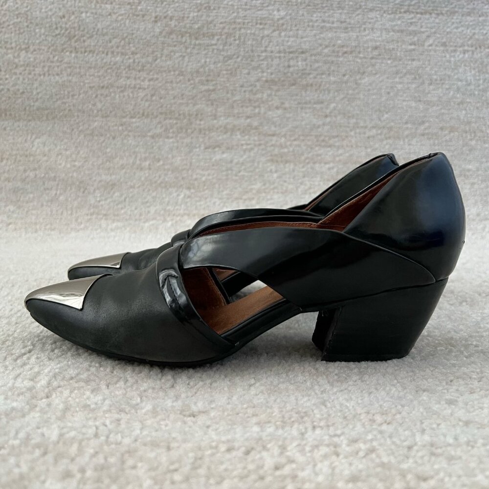 Jeffrey Campbell Black Heels with Silver Tips